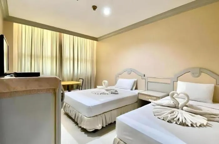 Hotel Northwinds 3*